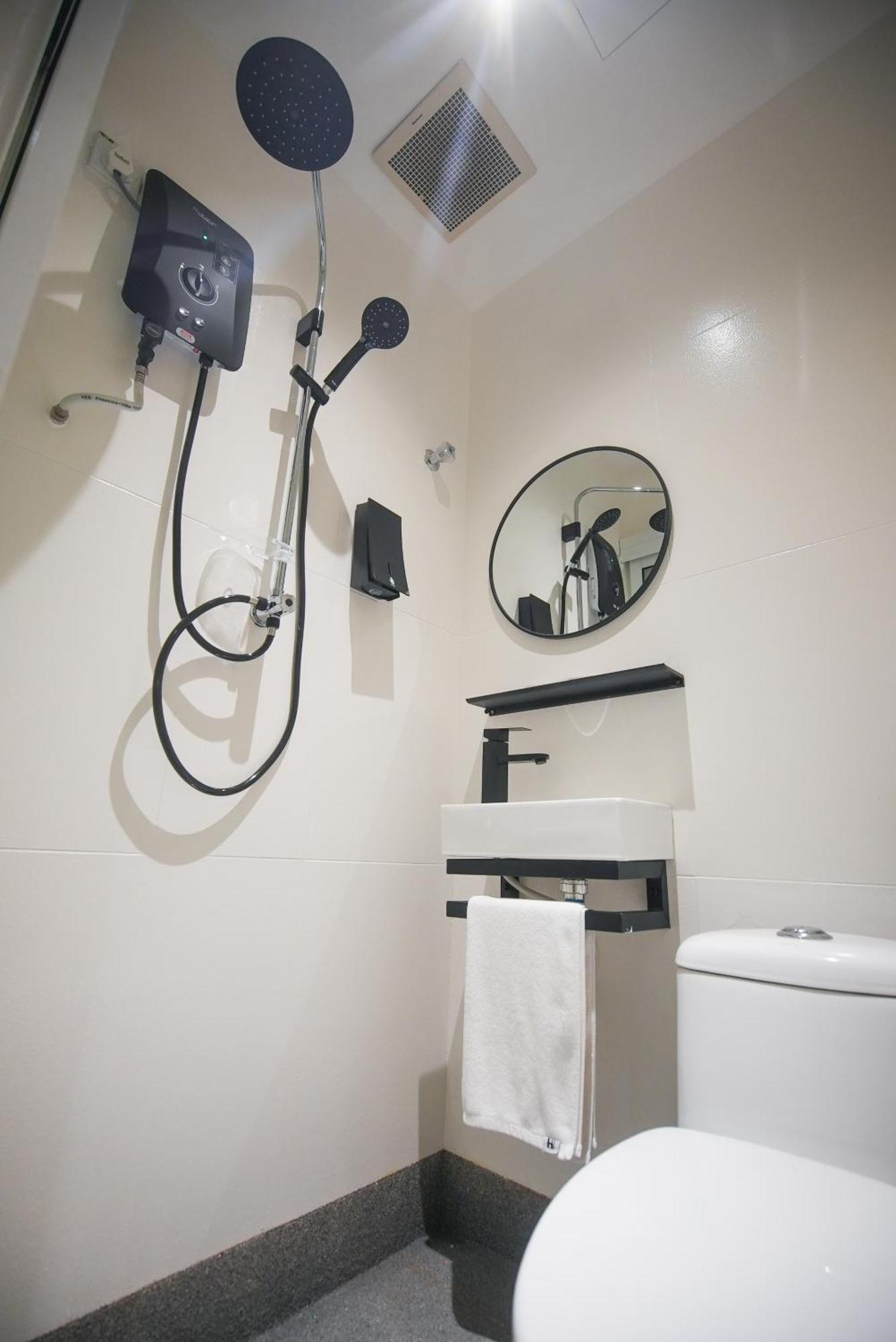 Double H Boutique Hotel Kuala Terengganu Zewnętrze zdjęcie